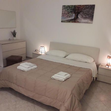 Guest House Porto Marsala Esterno foto